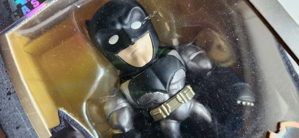 Batman (2015 4 inch NEW) M1 Batman vs Superman METALS Die Cast Jada Toys - Image 3 of 4