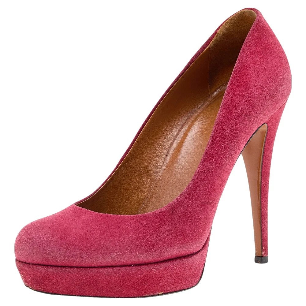 Escarpins plate forme bout rond en daim rouge Gucci taille 38