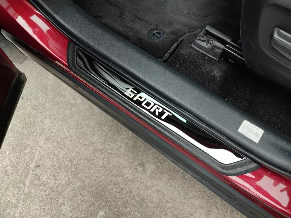 Protector de escalones de panel de cubierta de umbral de puerta de auto para accesorios Dodge adornos de acero Foto 2 de 4