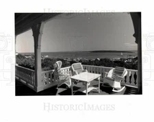 1983 Press Photo White wicker furniture - dfpb78593