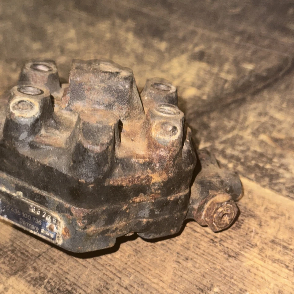 FUEL DIST. UNIDAD (SE ADAPTA A AUDI 5000 TURBO 1984) Foto 4 de 4