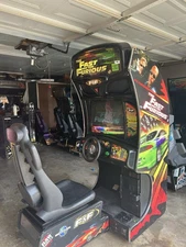 Fast & Furious Sit Down Arcade Driving Video Game Machine 27" CRT Paul Walker