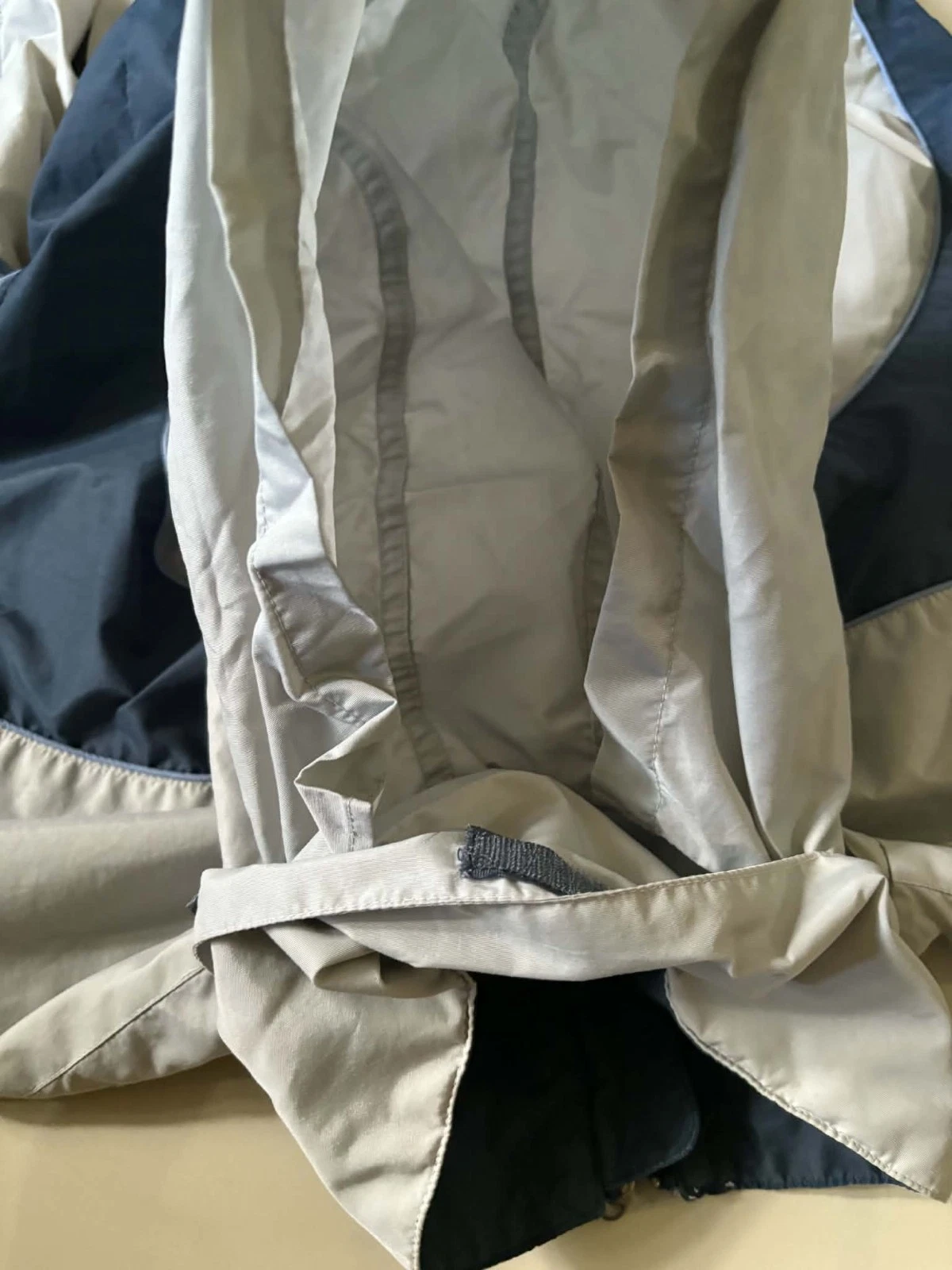 Vintage Quicksilver windbreaker jacket - product detail image 6