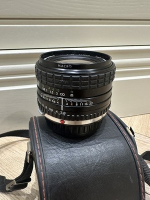 Sigma Multi Coated Mini-Weitwinkel und Makro Objektiv 2,8 f,28 mm mit Tasche