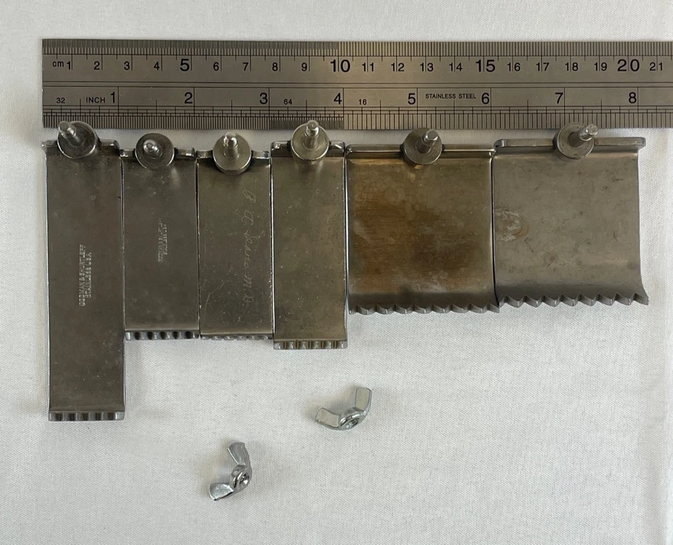 Juego de retractores de hemilaminectomía de valina Codman 50-1121 con 6 cuchillas y 4 tuercas Neuro Foto 4 de 4