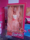 Mattel 7926Peaches 'N Cream Barbie Doll mint new