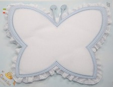 FIOCCHI FIOCCO NASCITA RICAMO DA RICAMARE A PUNTO CROCE LA FARFALLA / COCCARDA