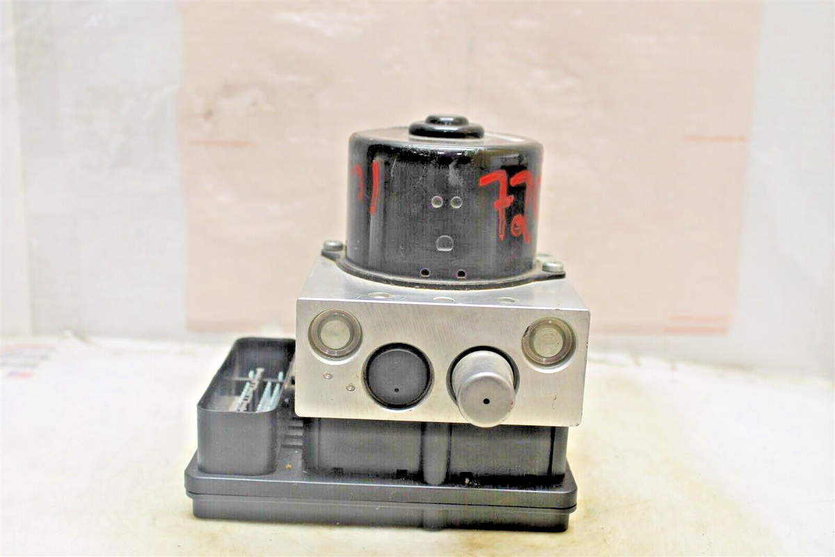 47660ZH000 Nissan Titan 2006 ABS Anti-Lock Brake Pump