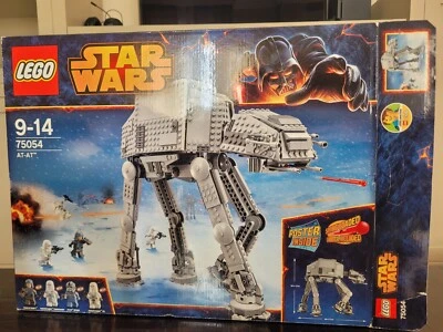 LEGO 75054