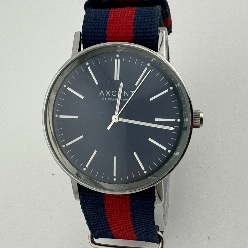 Relógio de quartzo masculino AXCENT of Scandinavia X6800 30m prata azul aço nova bateria - Imagem 2 de 4