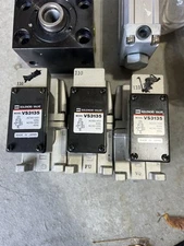 SMC VS3135 Solenoid Valve for Pneumatic Systems