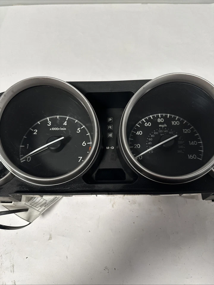 2010-2010 Mazda 6 Speedometer Instrument Cluster Gauges H1 - Imagem 3 de 4