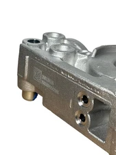 Cub Cadet TT-187T0124500 Center Case XT1 LT46 LT42 thumbnail 5