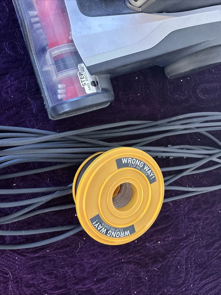 Aspiradora vertical Hoover cabezal eléctrico con filtro - UH75110 Foto 4 de 4