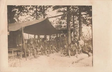 Postcard Foreign Military Soldiers location ???? unposted VTG VPC02.