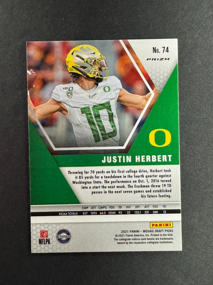 Justin Herbert 2021 Panini Mosaic Draft Picks Silver #70 - Image 2 of 2
