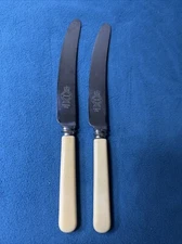 Vintage Set Of 2 “Sheffield England Cutlery” Stainless Steel Knives Faux Bone 
