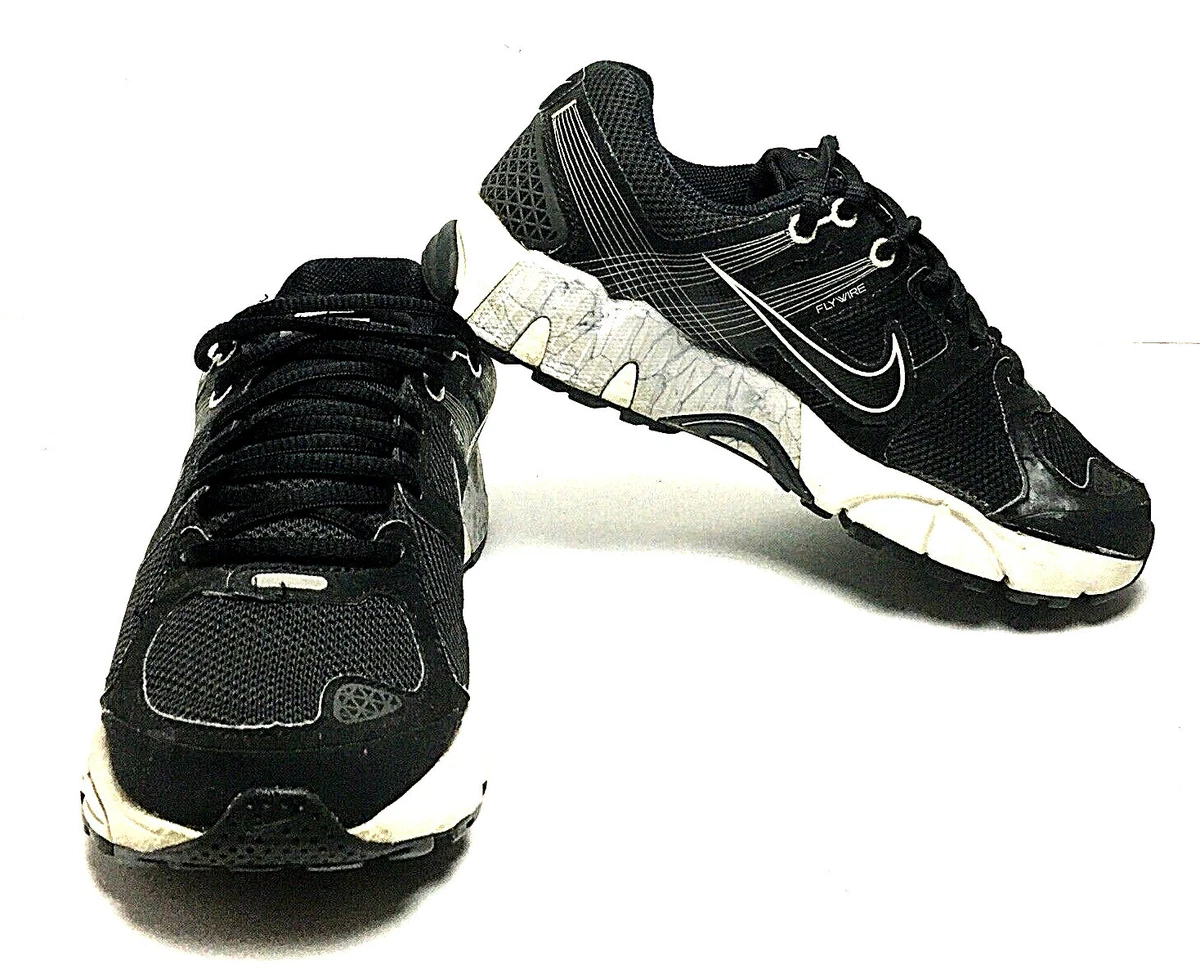 NIKE Structure 15 Flywire Shoes Women s Size 7 472506 001 W 18