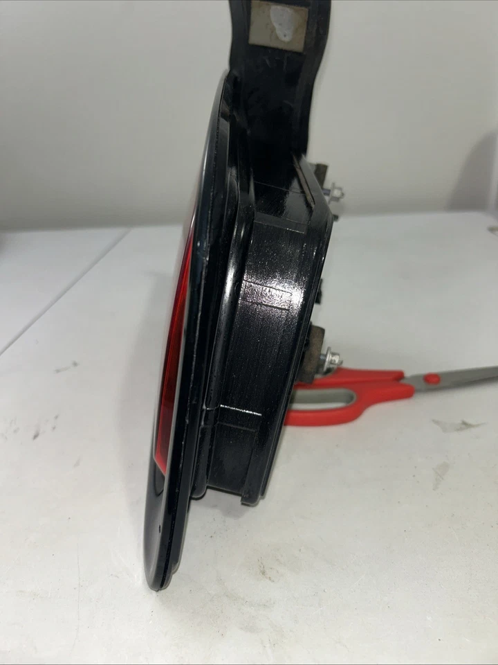 2011 2012 2013 2014 Dodge Charger RIGHT PASSENGER Rear Outer Tail Light Works - Image 3 of 4