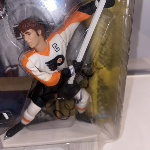 Bobby Clarke/Dave Schultz 1998 Doppio Classico Starting Lineup JSA COA - Foto 3 di 5