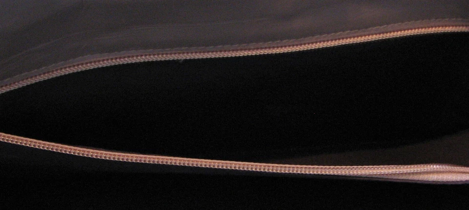 Vintage Anos 80 Autêntico Pele de Cobra/Pele de Criança Taupe Feminino Estojo Anexo com Detalhes Dourados - Imagem 4 de 4