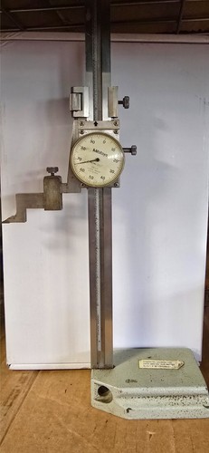 Mitutoyo 509-314 10 in Height Gage