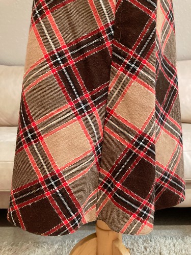 VINTAGE RETRO Zeitloser Damen Rock Gr 38 Braun Beige Rot Weiß Kariert gefüttert - Picture 13 of 13