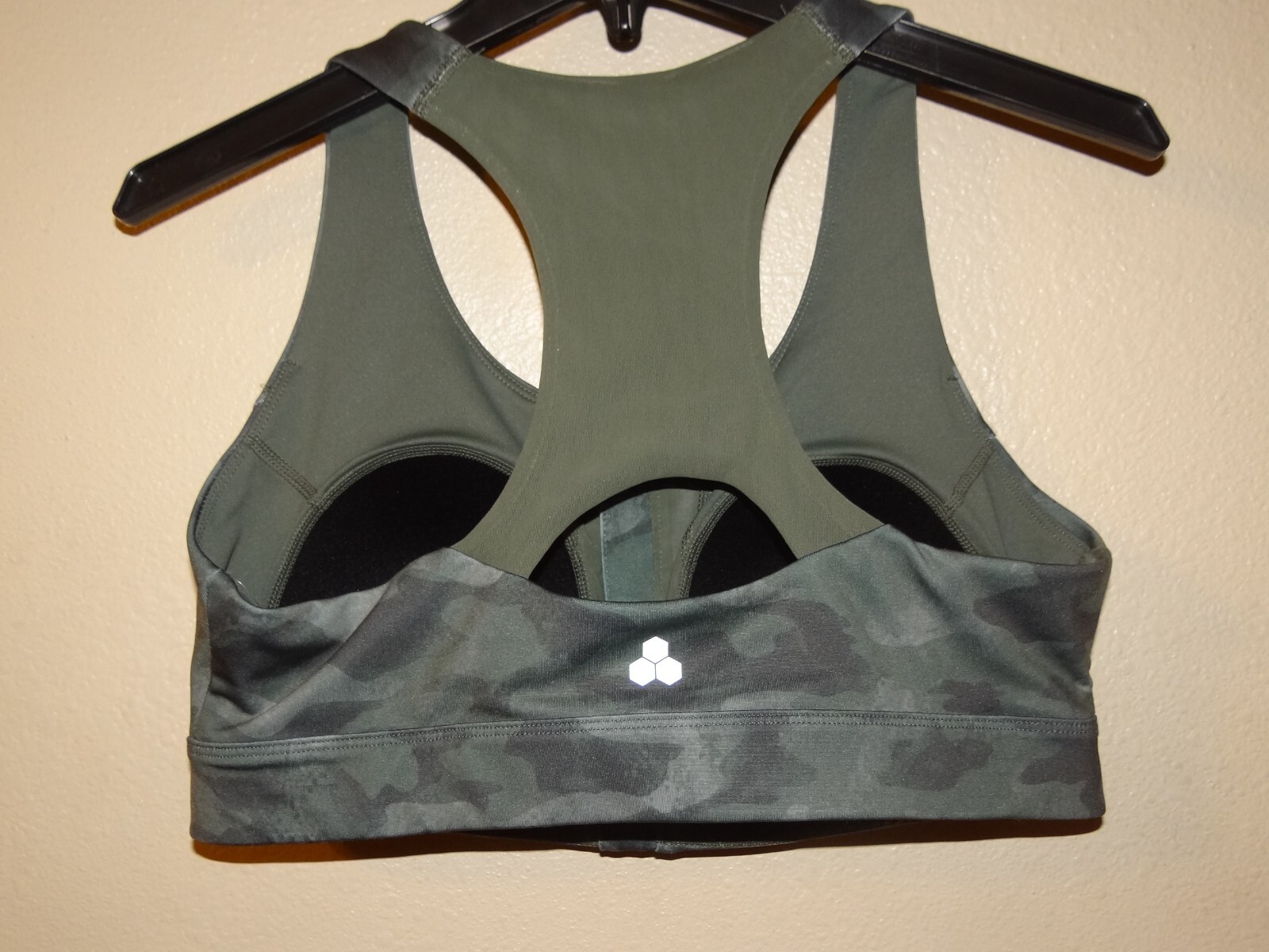NEW Tek Gear Workout Gear Sports Bra Womens L CAMO Full Zip Front