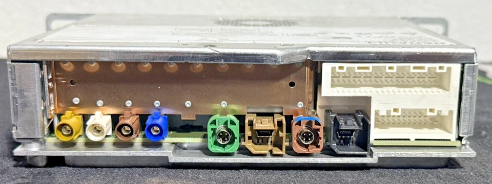 MODULE GPS MULTIMEDIA DAB RENAULT ARKANA 7513752849 283C33643R 259158874R - Photo 4/4