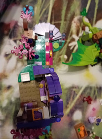 Lego Elves 41176 The Secret Market Place 100% Complete with Instructions no Box