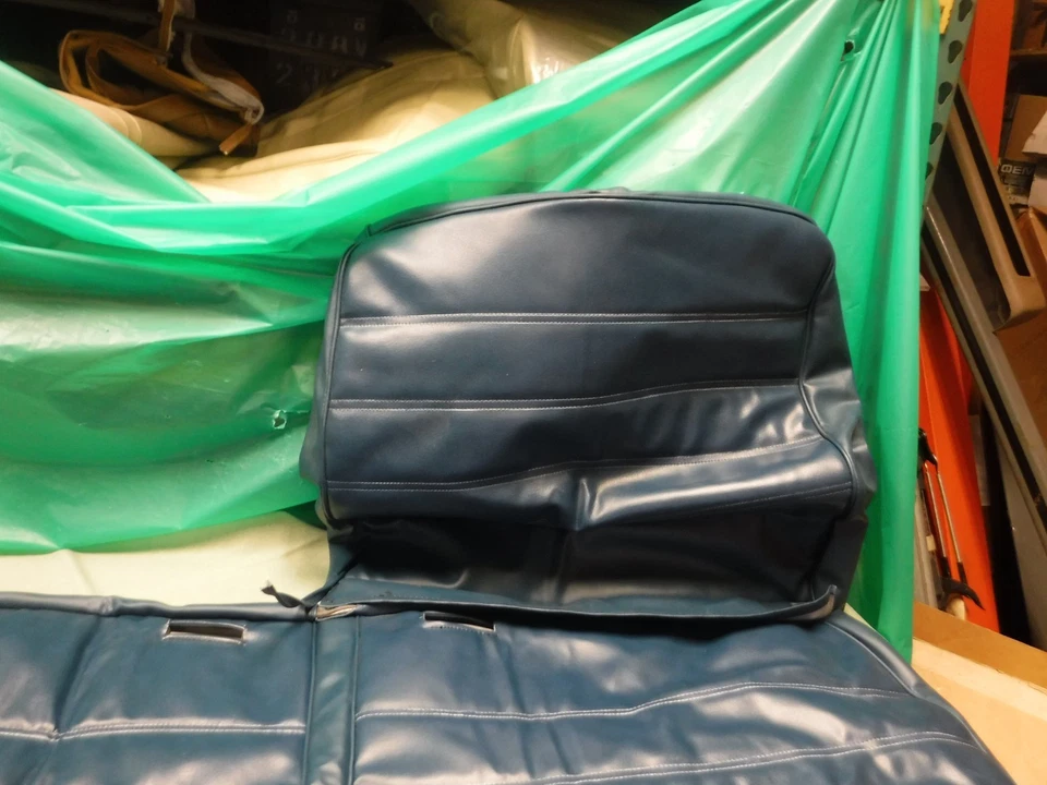 Incomplete Set 1970 to 1972 Oldsmobile Cutlass 442 Front Bench Seat Covers 442 - Image 4 of 4