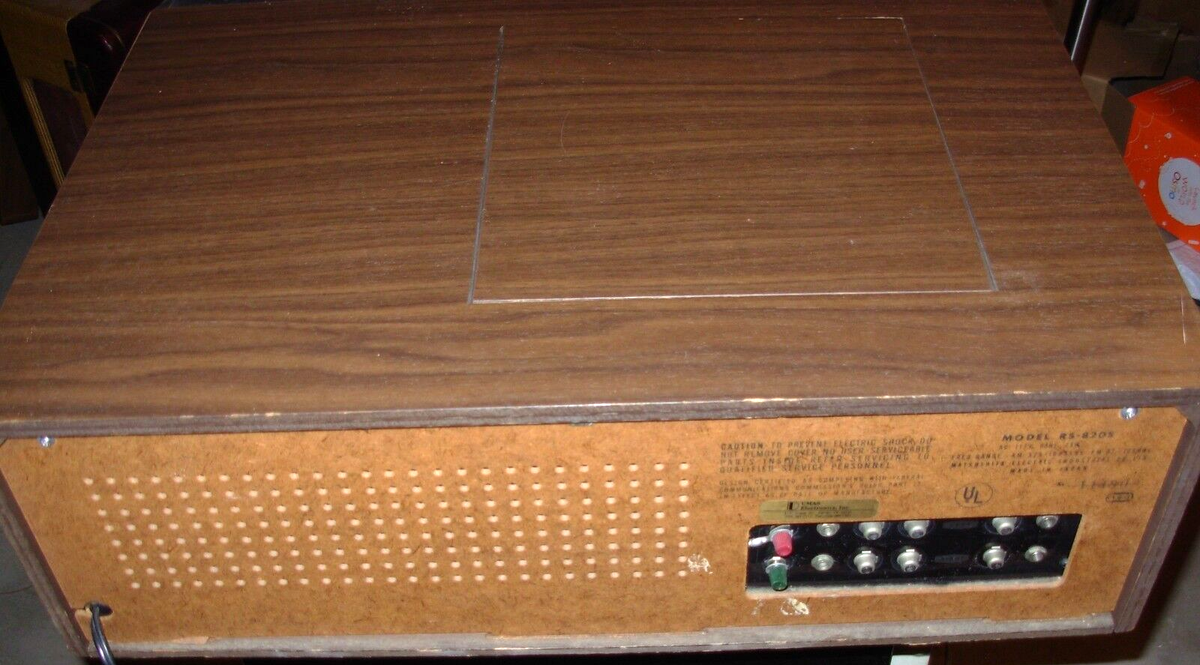 PANASONIC RS-8205 fm/am 8 track stereo recorder - NO RETURNS