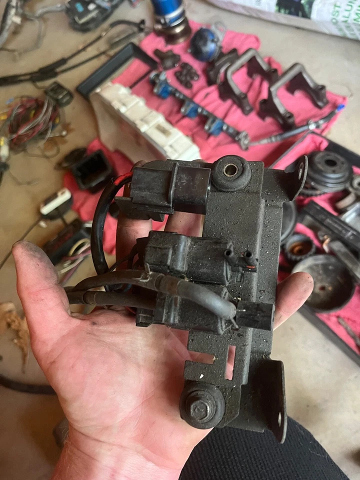 Eagle Talon L4 1994 bobina de encendido 2,0 L OEM 1 g DSM Foto 2 de 3