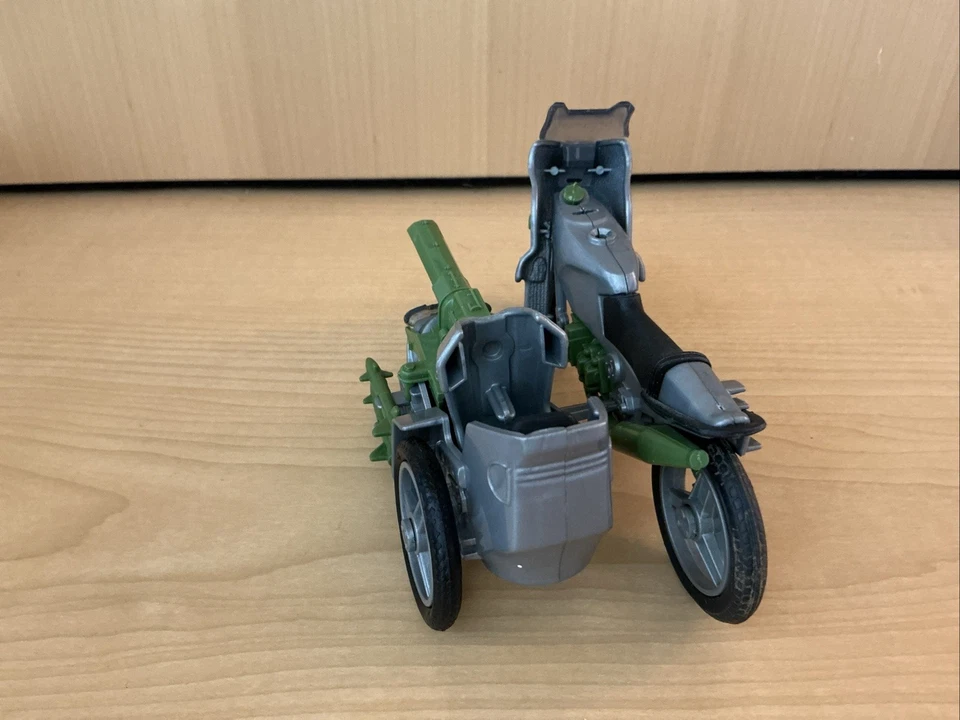 Motocicleta GI Joe ARAH Silver Mirage 1985 - incompleta Foto 2 de 4