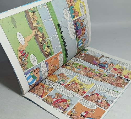 MAMOYTHKOMIX ASTERIX #11 - 1994 - 2nd PRINT GREEK LETTERING COMIC BOOK - Picture 8 of 11