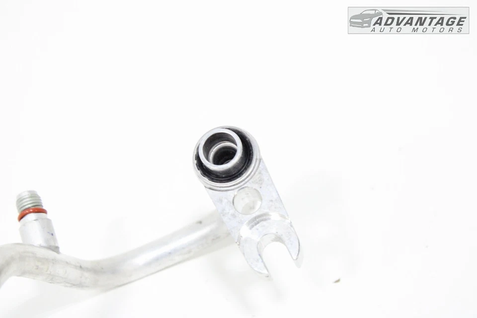 Jeep Grand Cherokee 2016-2021 3,6 L aire acondicionado manguera de descarga OEM Foto 3 de 4