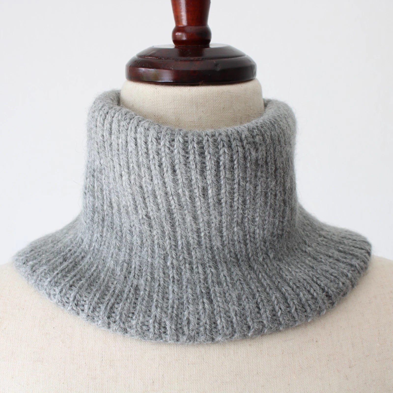 100% Baby Alpaca Handmade Knit Neck Warmer Cowl
Opens in a new window or tab