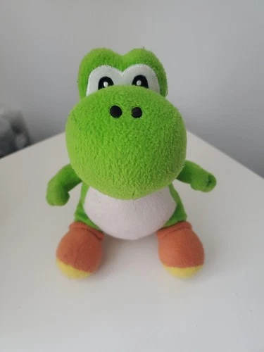 Vintage 2012 Yoshi Green Plush Nintendo Super Mario Goldie Marketing 9" Details
