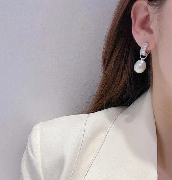 Pendientes de perlas barrocas grandes blancas naturales de 14-16 mm enchapados en oro 925S Foto 4 de 4