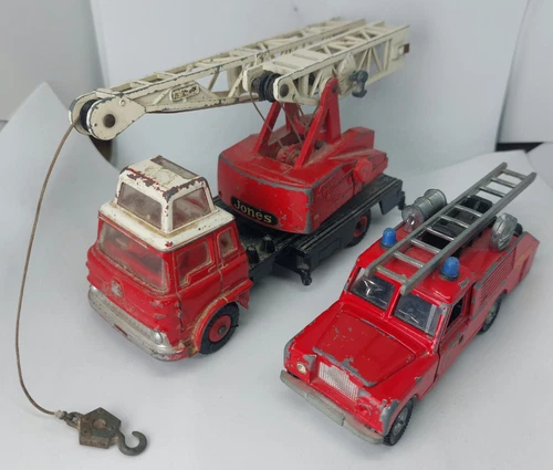 Vintage original Dinky Toys Land Rover Fire Tender 282 & Jones Fleetmaster 970