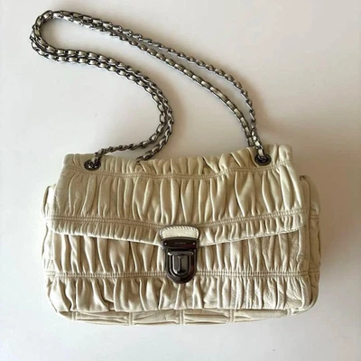 Sac bandoulière PRADA sac à main beige clair chaîne sac occasion bon état... - Photo 1/4