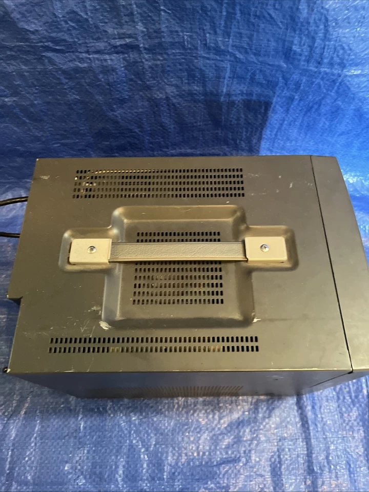 Working JVC TM-900SU 9 in Professional CRT Color Video Monitor retro gaming - Image 3 of 4