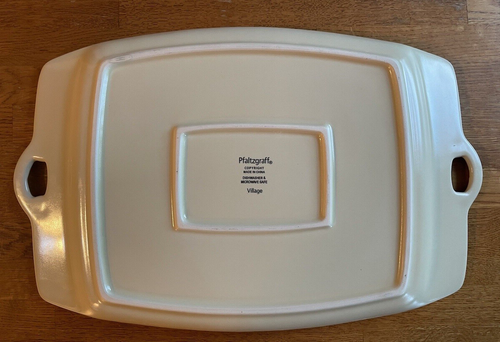 Pfaltzgraff Village Rectangular Tray with Handles 13 1/2 x 9 1/2 - Picture 3 of 3