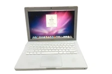 Apple Macbook  A1181 13.3" core  Duo 2 GHz 2GB RAM 320GB HDD