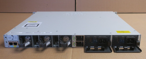 Przełącznik zarządzalny Cisco Catalyst C9300-24P-A 9300 24x Gigabit Ethernet PoE+ L3 1U - Zdjęcie 4 z 5