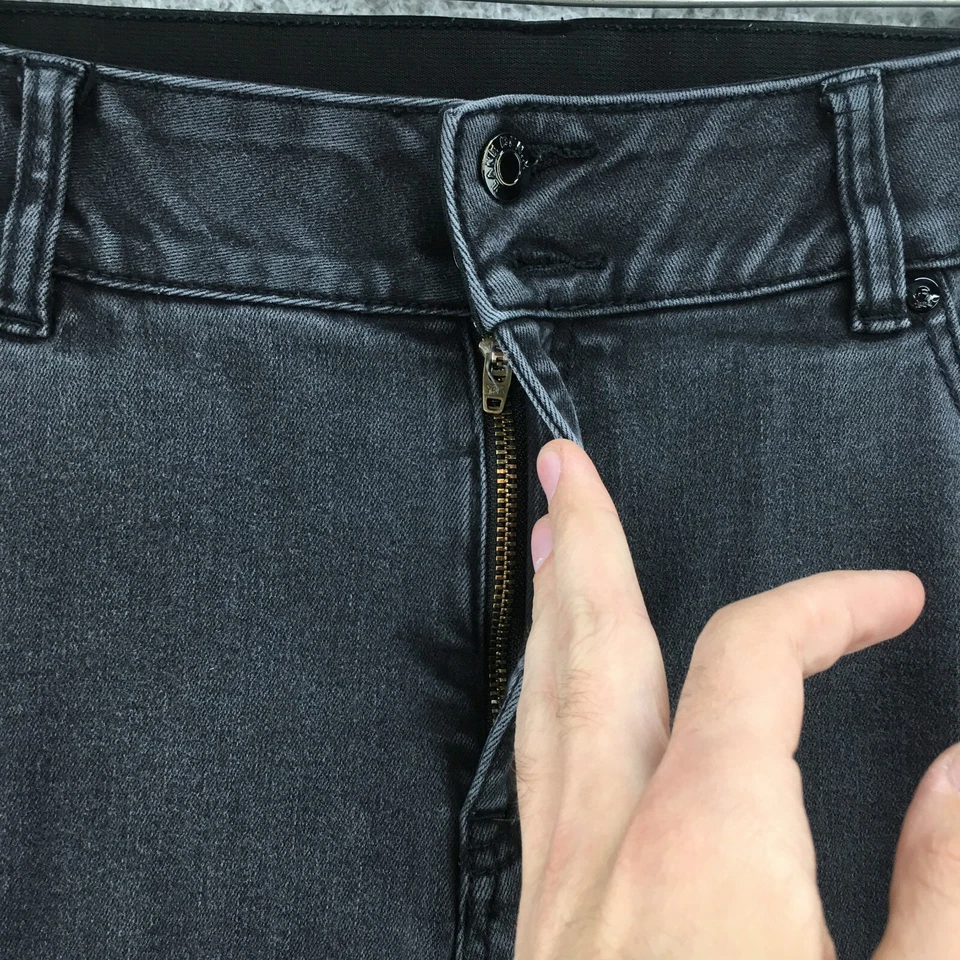 Pantalones de mezclilla Lane Bryant de pierna recta para mujer 18 (37x31 real) negros tiro alto cremallera mosca Foto 3 de 4