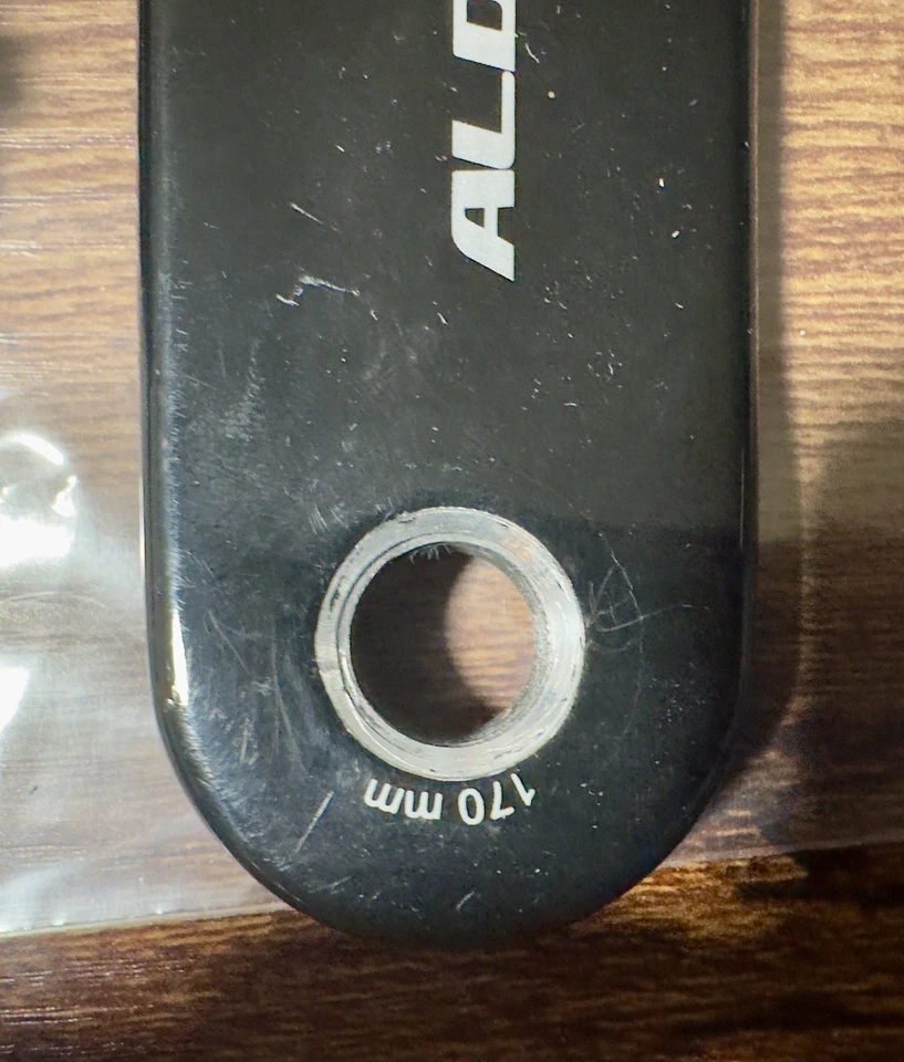 Rotor Aldhu Carbon 170mm 30mm OCP Road Axle Spindle Bike Crankset - Image 3 of 3