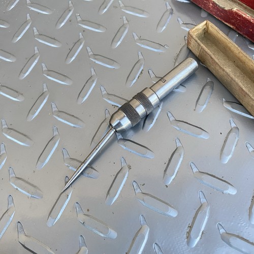 L.S. Starrett 828A Wiggler Center Finder With Shank And Point Made In USA. - Picture 7 of 17