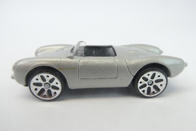 ミニカー Maisto Porsche 550 ASpyder & Datsun 240Z Maisto Porsche 550 A Spyder Made in China Silver Convertible Toy