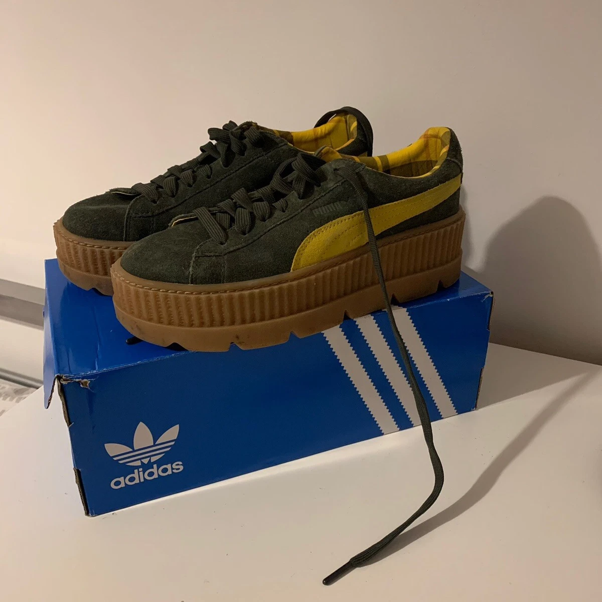 Puma fenty hotsell trainer yellow men